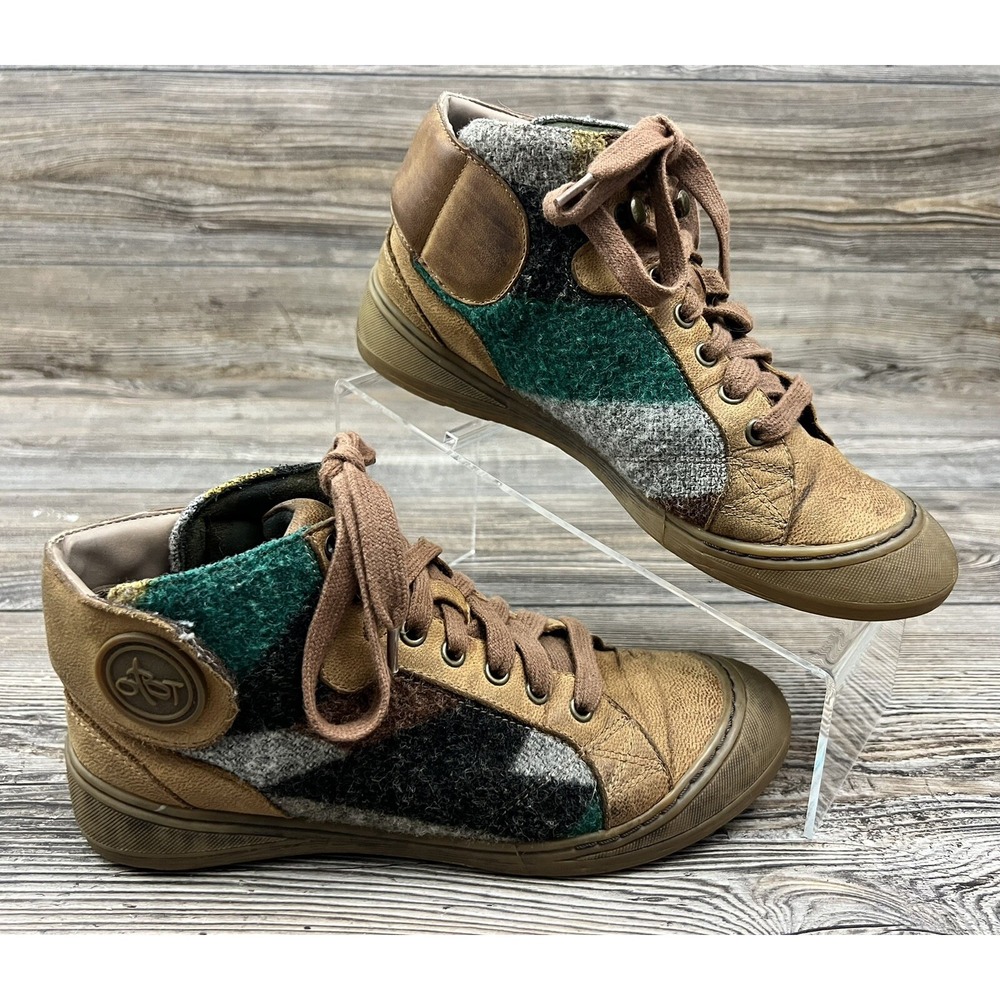 OTBT Women's‎ Providence Sneakers Boots Cashew Leather/Fabric, US Size 7M